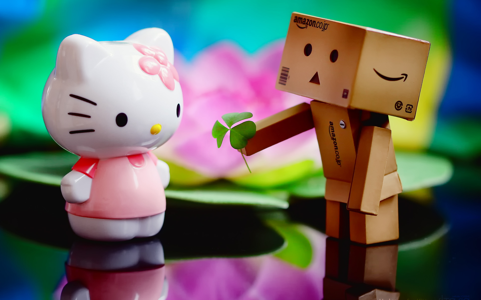 Danbo Love Kitty Wallpaper Hd - Hello Kitty Hd , HD Wallpaper & Backgrounds