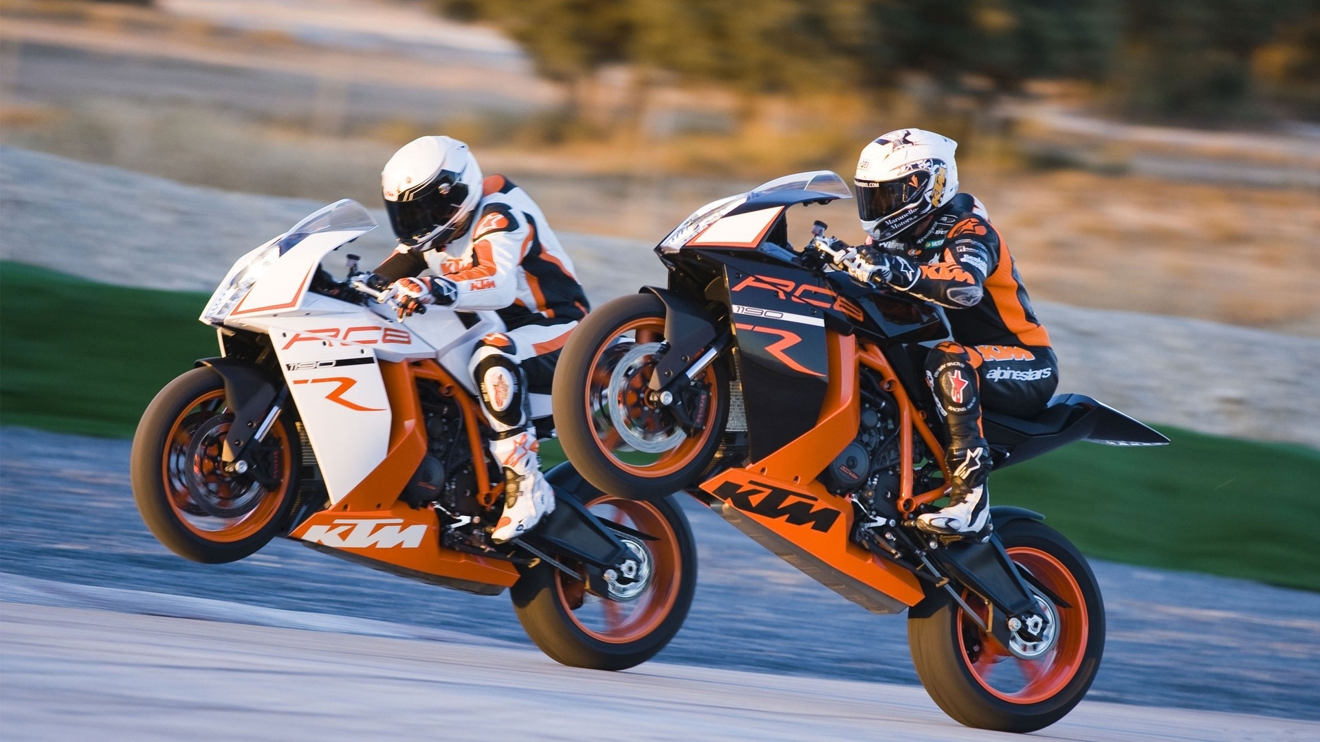 Bike Wallpaper - Ktm Rc 8 Hd , HD Wallpaper & Backgrounds