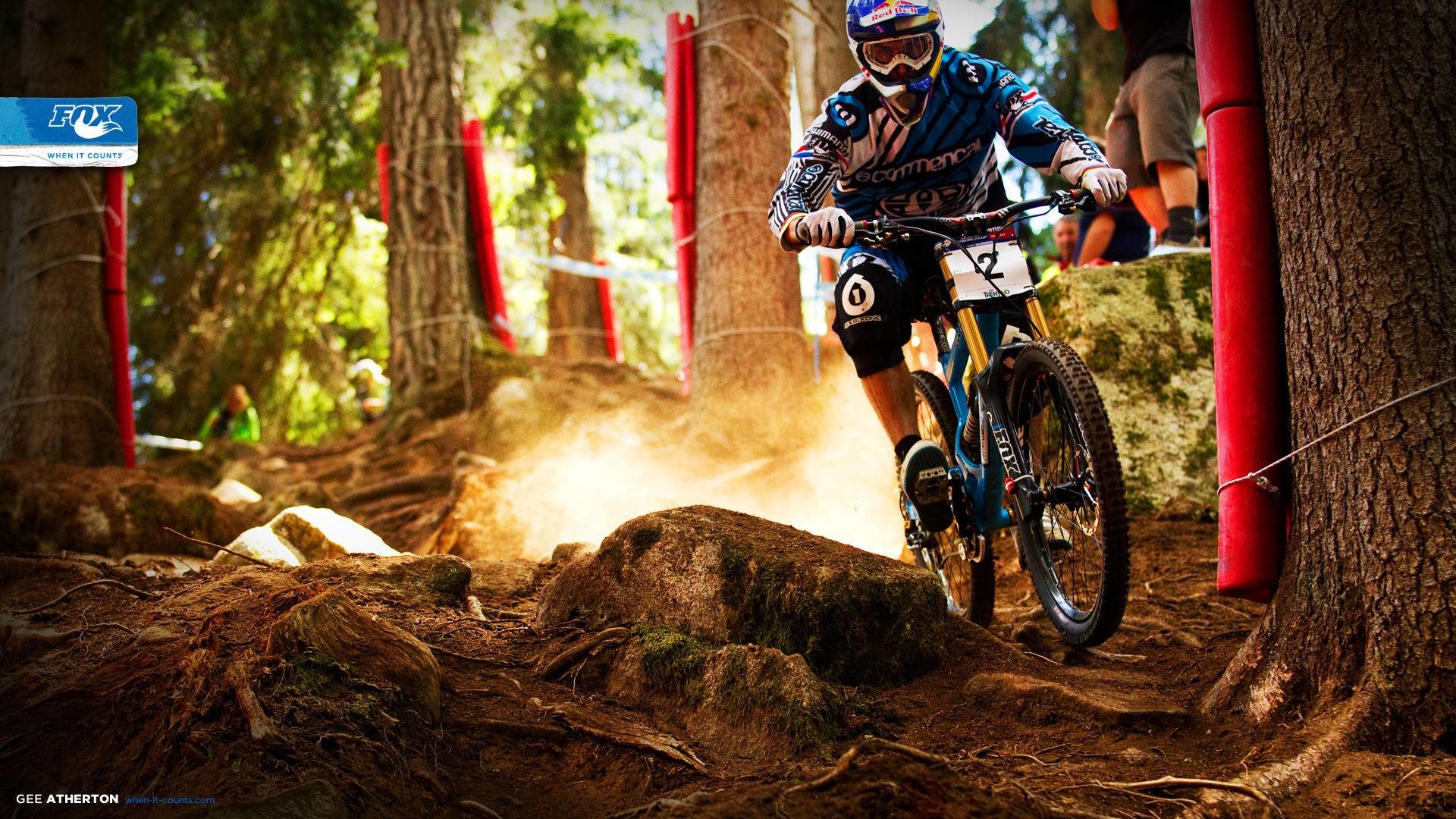 Wallpapers For > Mountain Bike Wallpaper - Mountain Biking Wallpapers Hd , HD Wallpaper & Backgrounds