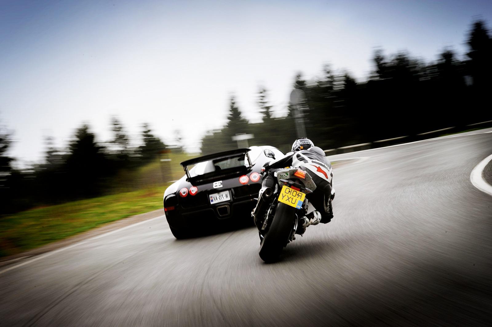 Bike Racing Wallpapers Hd - Car And Bike Photoshoot (#104062) - HD