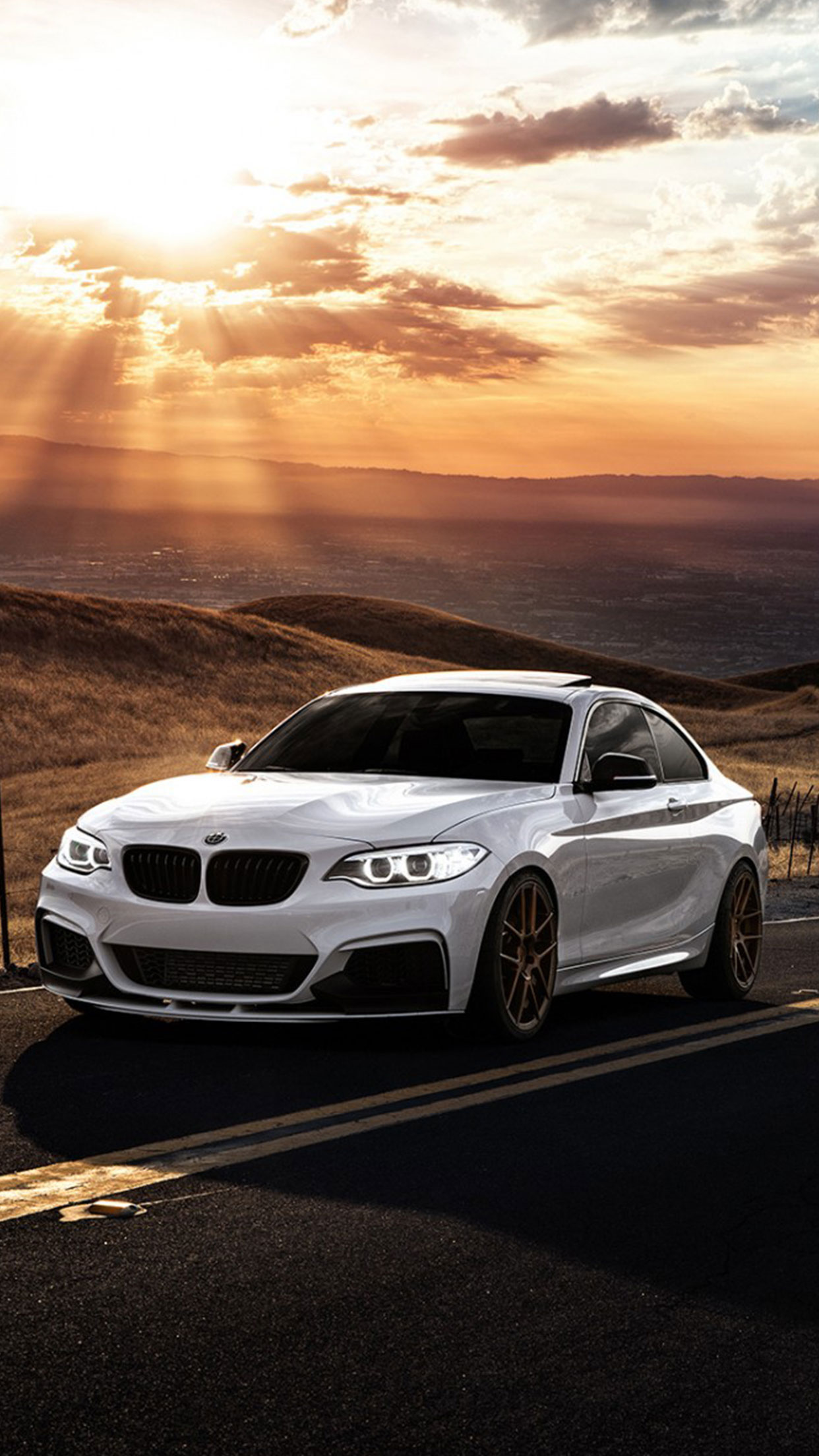 White Bmw Wallpaper Iphone , HD Wallpaper & Backgrounds