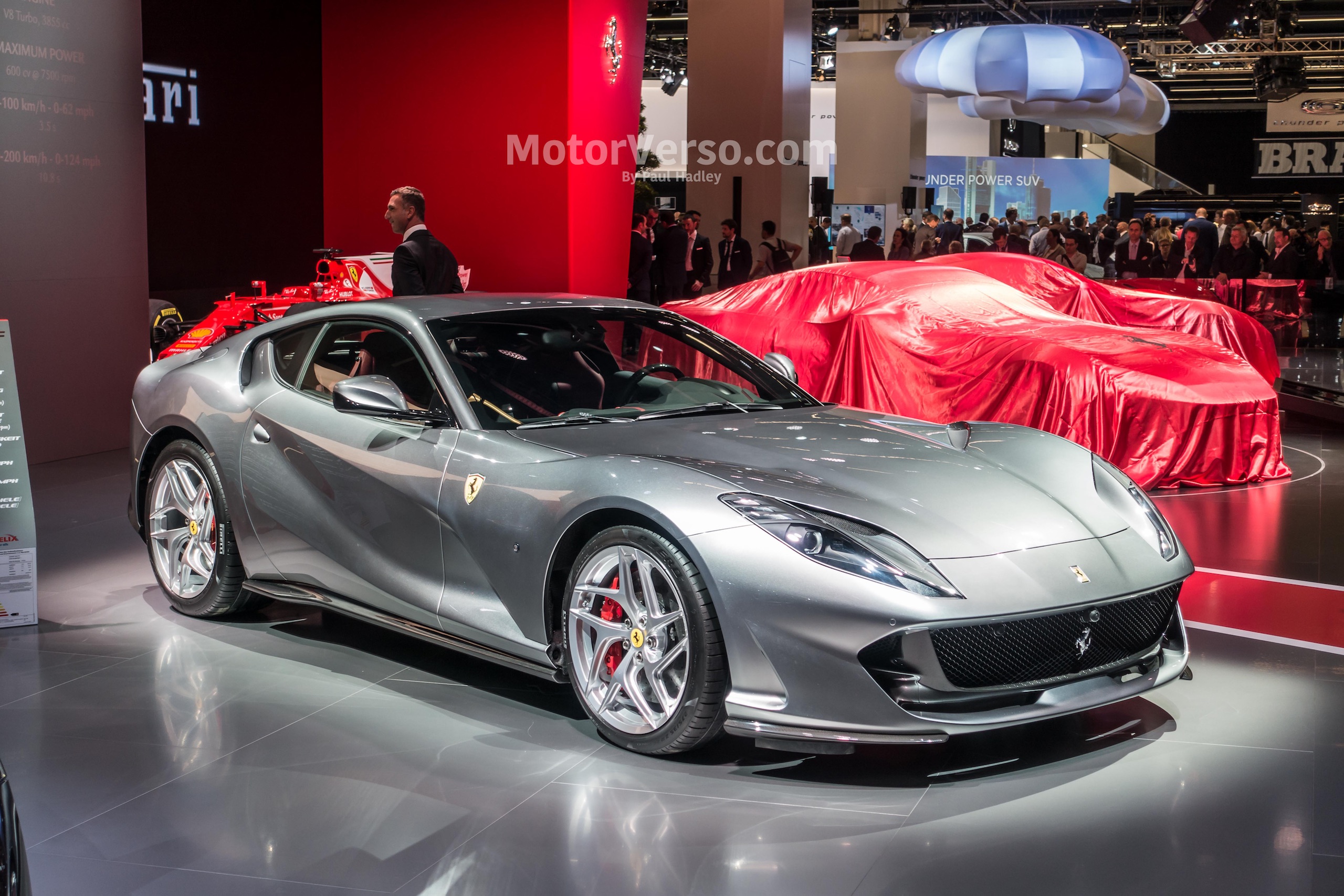 Ferrari Wallpaper In Desktop Extra Large 2560 X 1600 - Auto Show , HD Wallpaper & Backgrounds