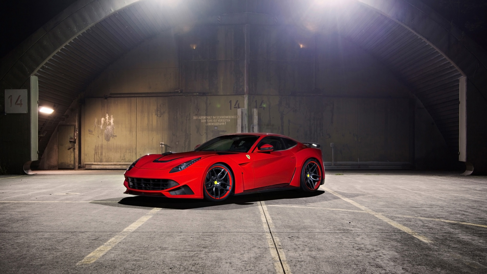 Red Ferrari Wallpaper Hd - N Largo Ferrari F12 , HD Wallpaper & Backgrounds