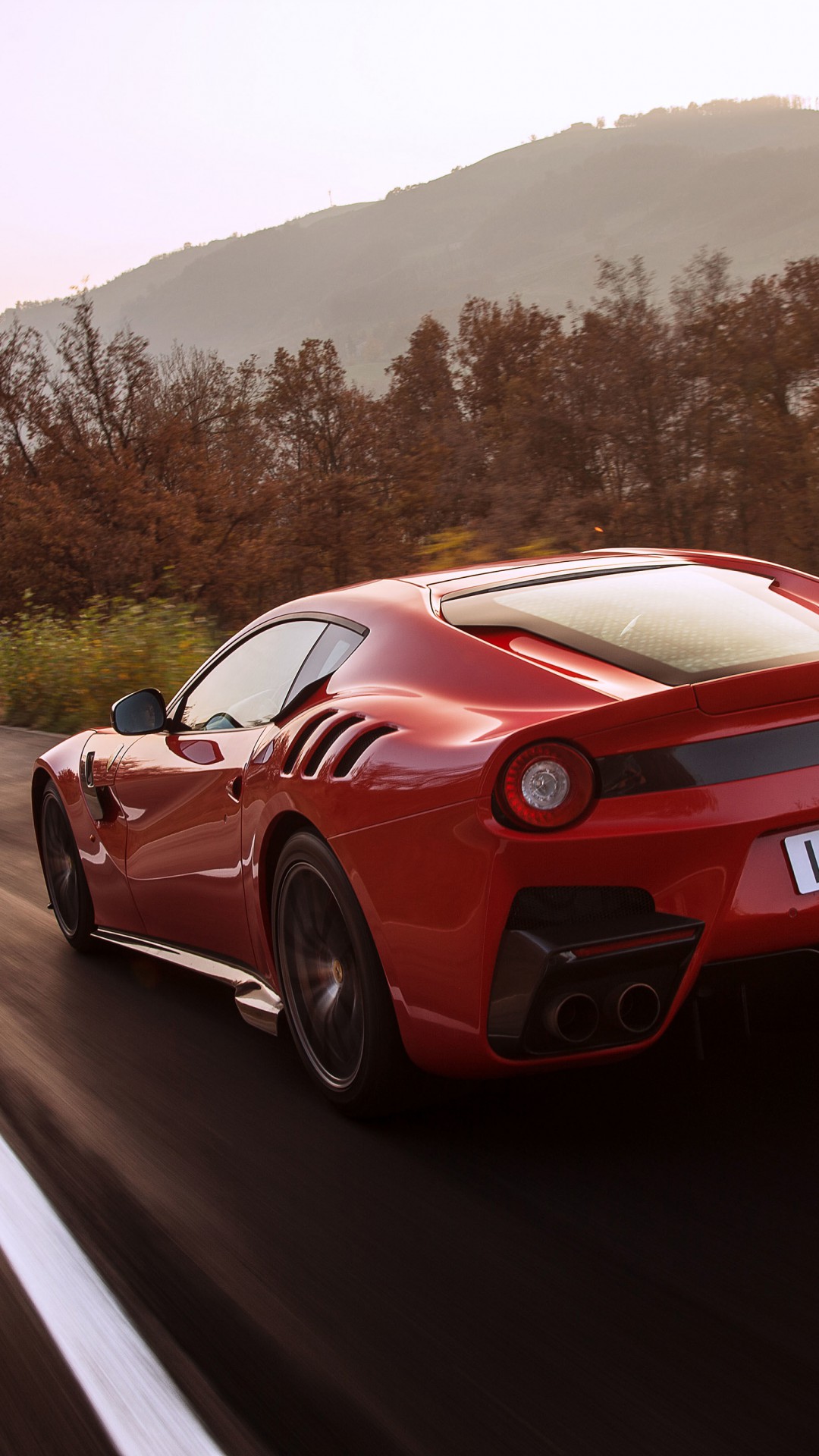 Ferrari - Ferrari F12 Wallpaper Iphone , HD Wallpaper & Backgrounds