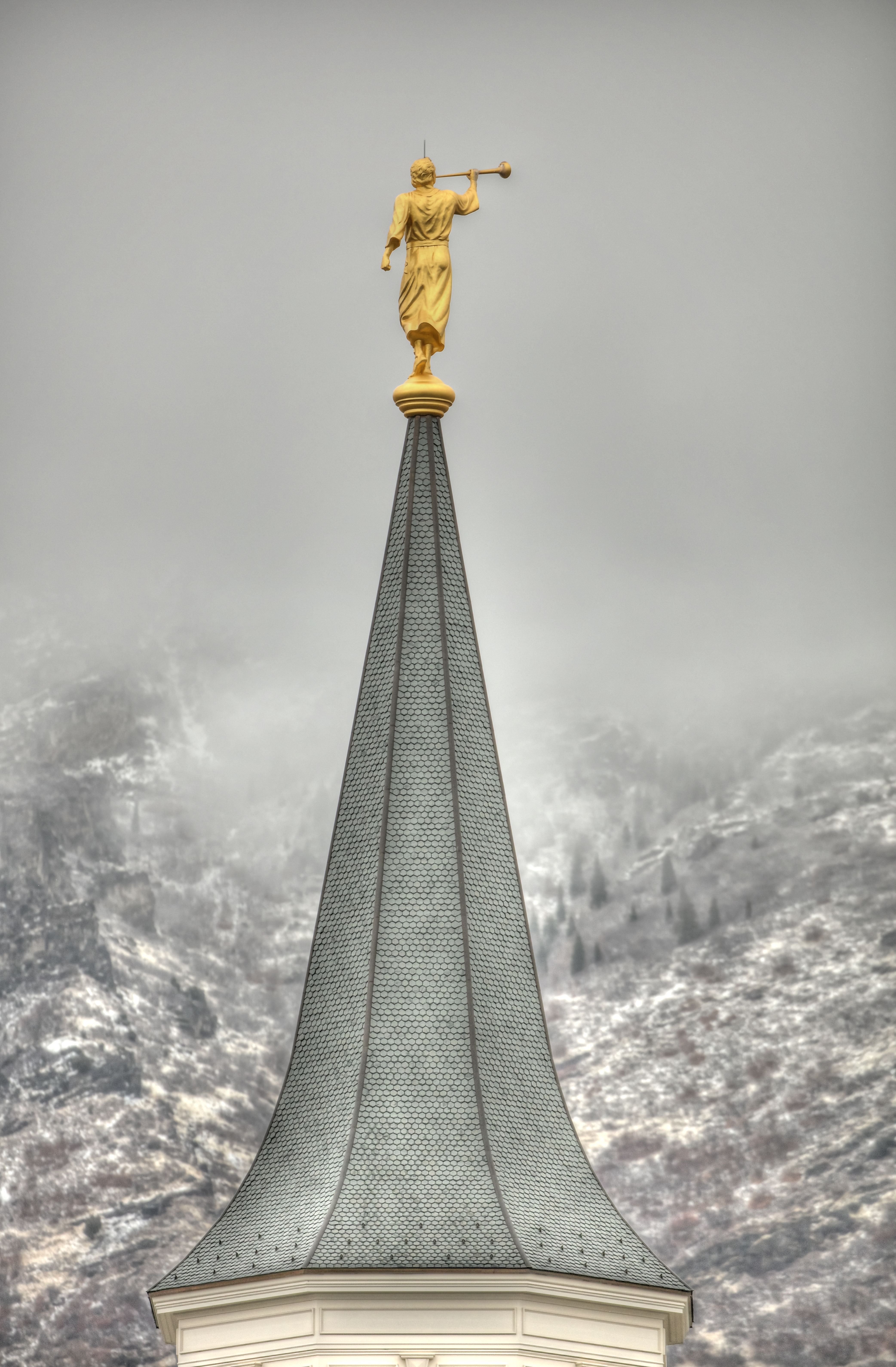 Lds Temple Iphone Wallpapers - Statue , HD Wallpaper & Backgrounds