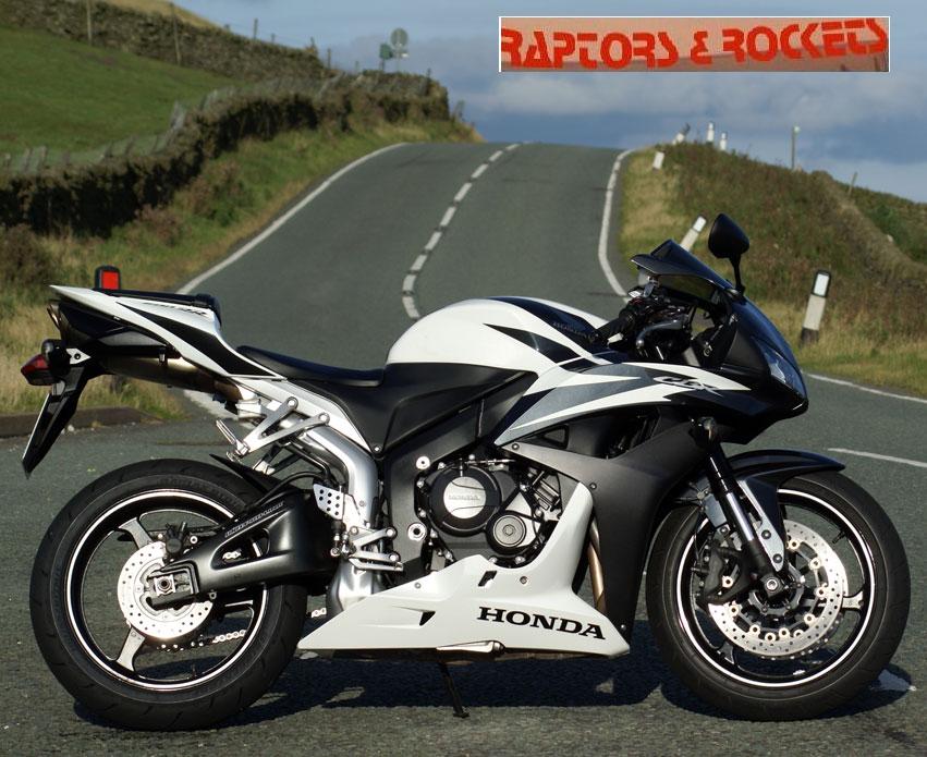 Honda Cbr600rr Wallpapers - Cbr 600 Rr Black White , HD Wallpaper & Backgrounds