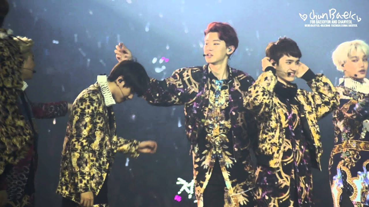 【baekyeol Holic】140602 The Lost Planet - Performance , HD Wallpaper & Backgrounds