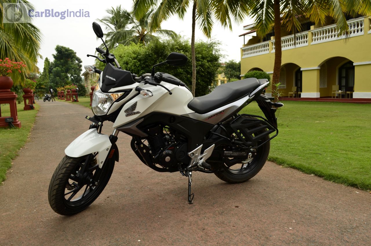 Honda Hornet 160cc Photos Review 0084 Carblogindia - Honda Cb Hornet White Colour , HD Wallpaper & Backgrounds