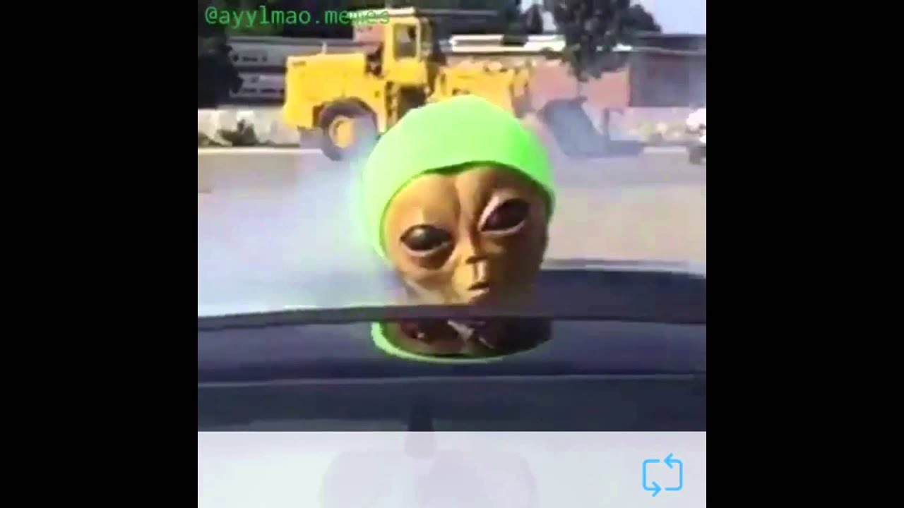 Lil Mayo Laptop Wallpaper - Alien Meme Video , HD Wallpaper & Backgrounds