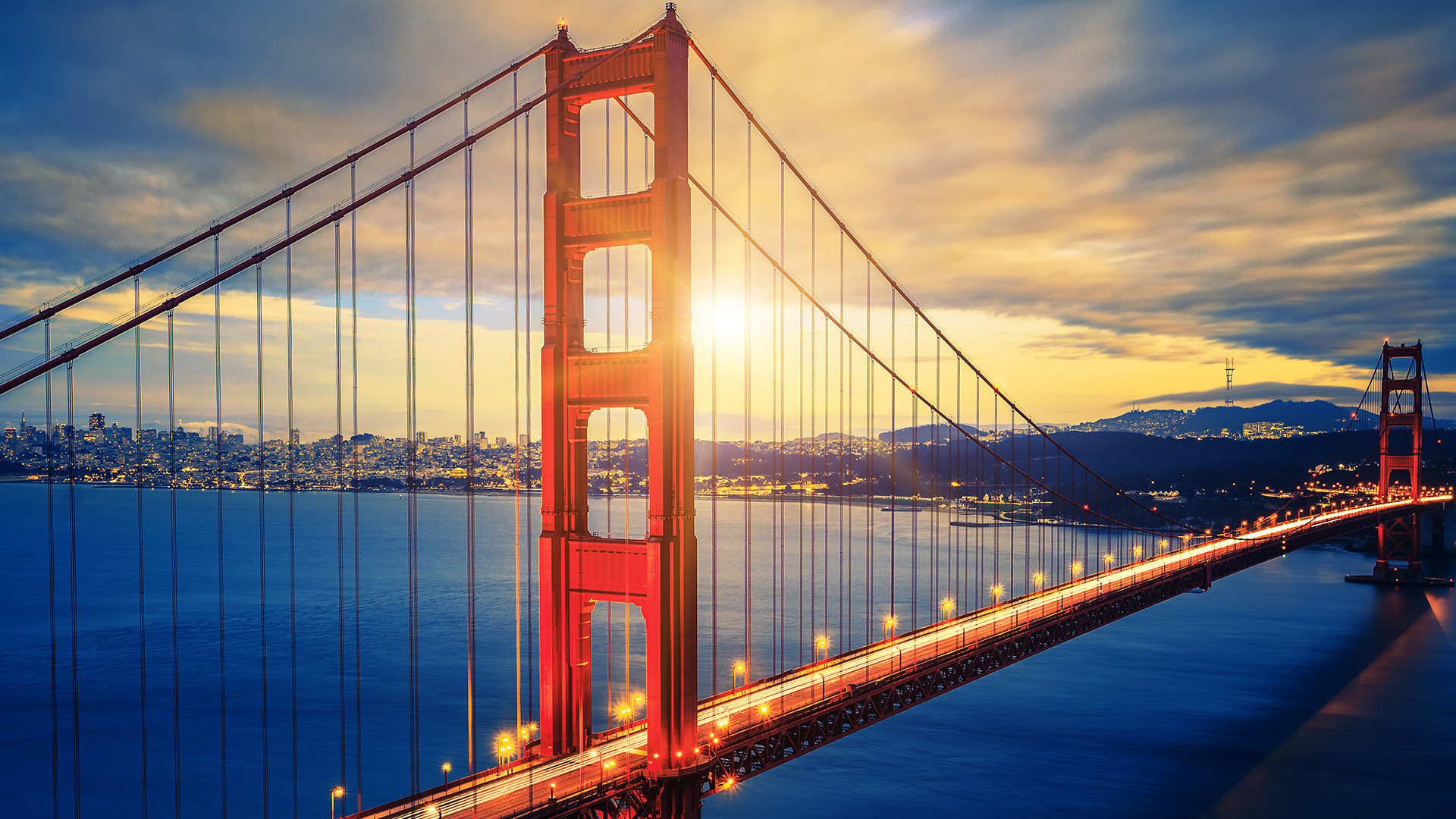 World / Golden Gate Bridge Wallpaper - Golden Gate Bridge Hd , HD Wallpaper & Backgrounds