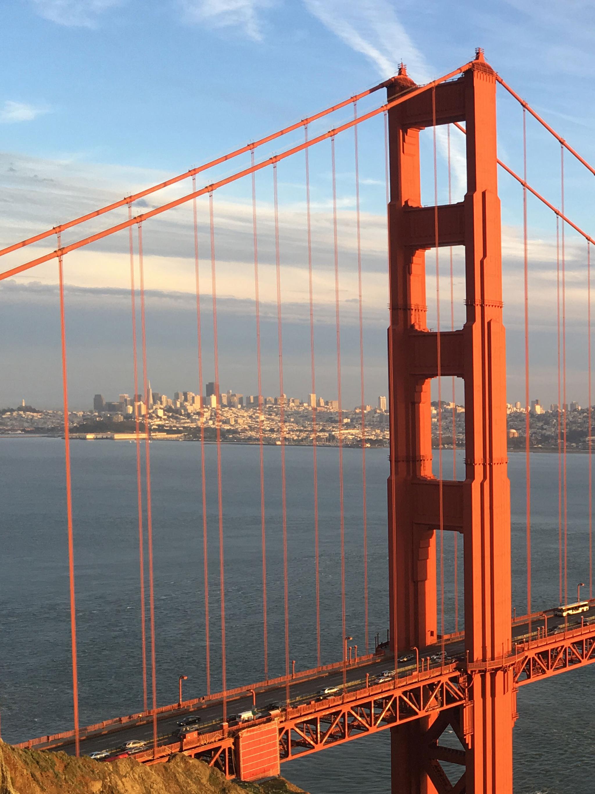 Golden Gate Bridge Iphone Wallpaper - Golden Gate Bridge , HD Wallpaper & Backgrounds