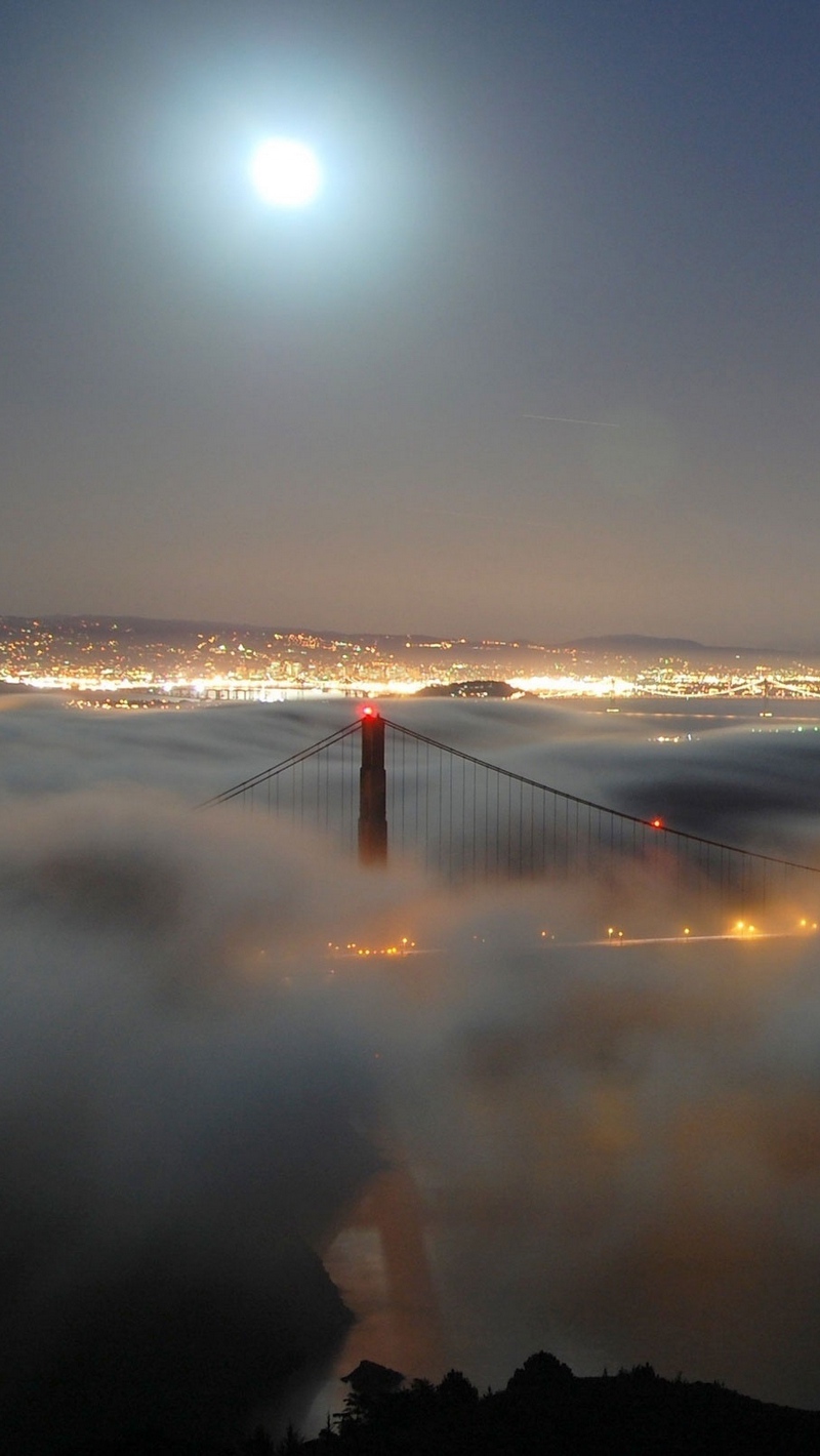 Wallpaper Golden Gate Bridge, Light, Moon, Fog, Night, - Long Exposure Photography , HD Wallpaper & Backgrounds