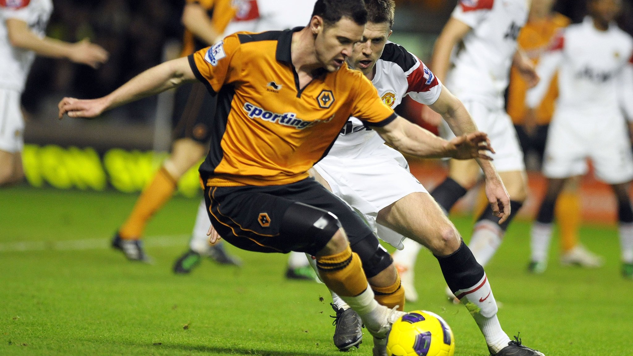 China's Fosun To Pay £45m For Wolverhampton Wanderers - Kick Up A Soccer Ball , HD Wallpaper & Backgrounds
