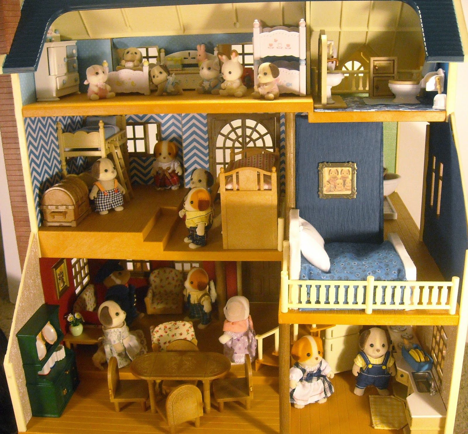 It's A Toy Blog - Set Up Calico Critter Deluxe Village House , HD Wallpaper & Backgrounds