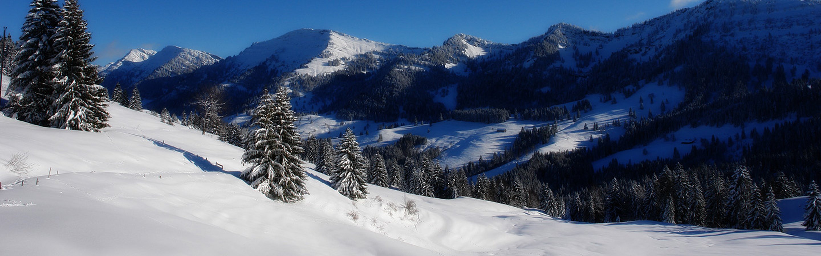 Alpine Wallpaper - Alps In Snow , HD Wallpaper & Backgrounds