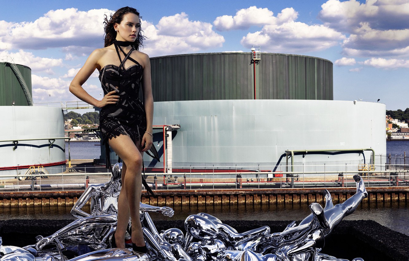 Photo Wallpaper Pose, Figure, Dress, Actress, Brunette, - Daisy Ridley Elle 2015 , HD Wallpaper & Backgrounds