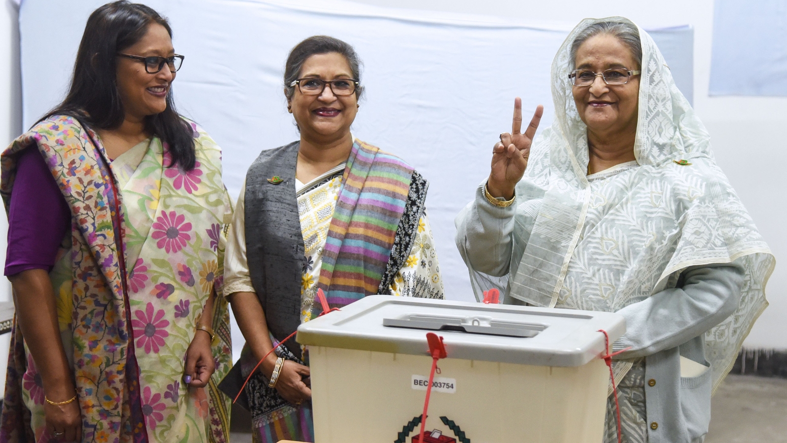 Hasina Heading For Victory As Clashes Mar Election - Sheikh Hasina Pm Bangladesh , HD Wallpaper & Backgrounds