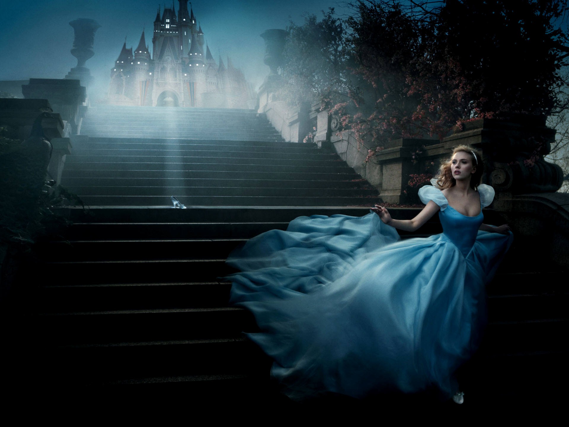 Scarlett Johansson In Cinderella Story Wallpaper Scarlett - Scarlett Johansson Cinderella , HD Wallpaper & Backgrounds