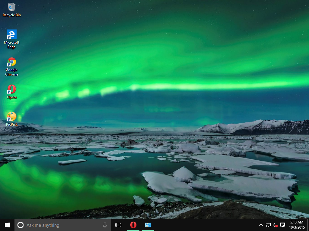 Best Windows 10 Themes - Iceland Northern Lights Desktop , HD Wallpaper & Backgrounds