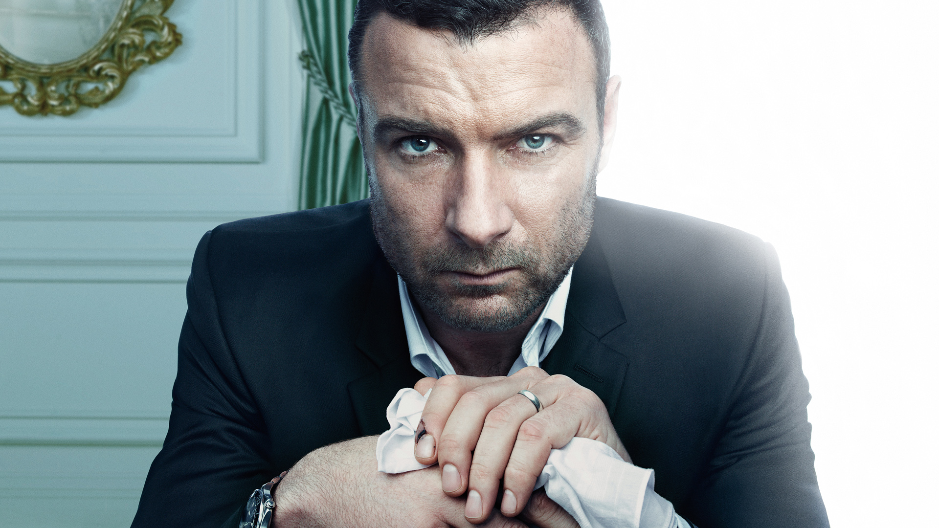 Ray Donovan Full Hd Wallpaper - Ron Donovan , HD Wallpaper & Backgrounds