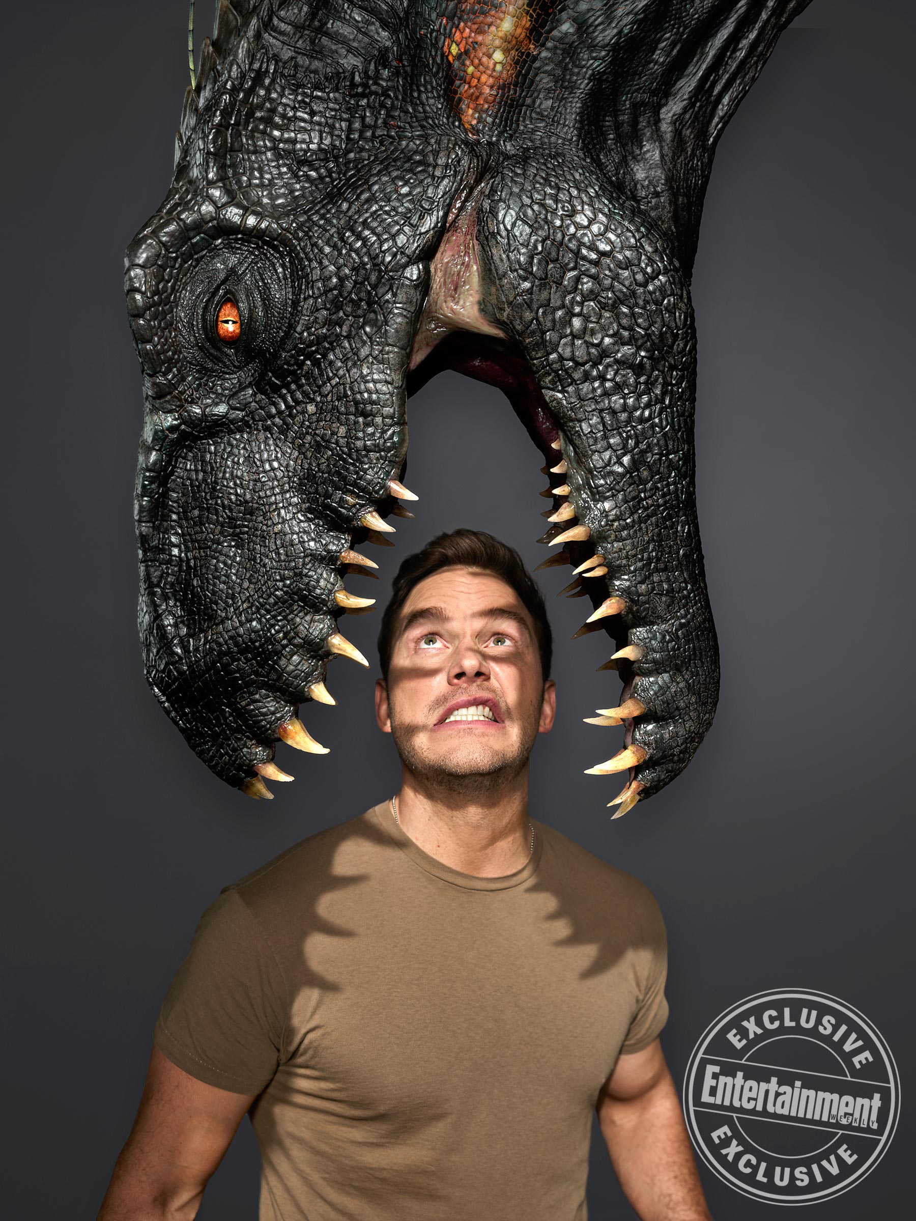 Chris Pratt Images Chris Pratt - Jurassic World Fallen Kingdom Indoraptor Total Film , HD Wallpaper & Backgrounds