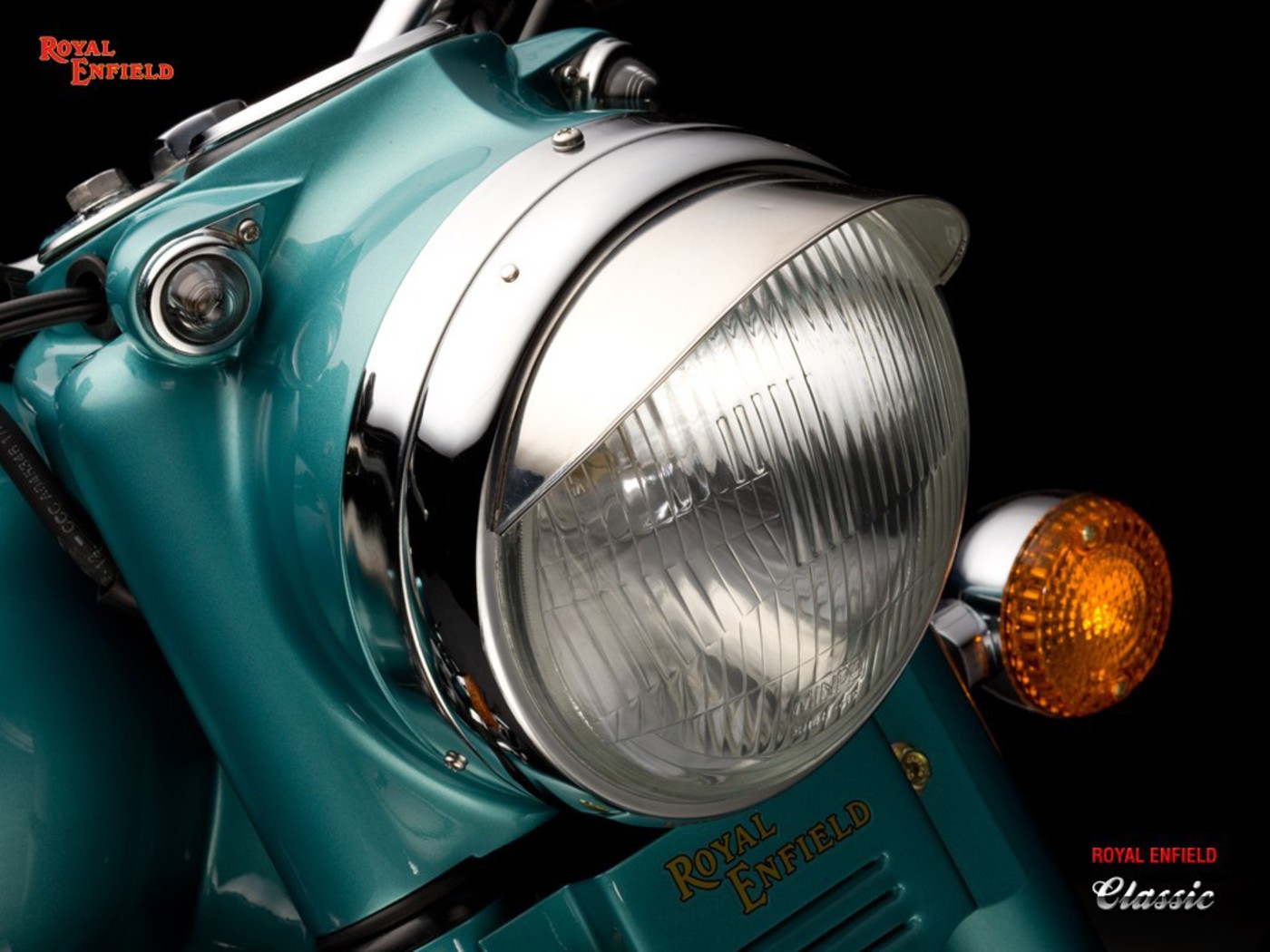 Royal Enfield Wallpapers For Android - Royal Enfield Classic Headlight , HD Wallpaper & Backgrounds