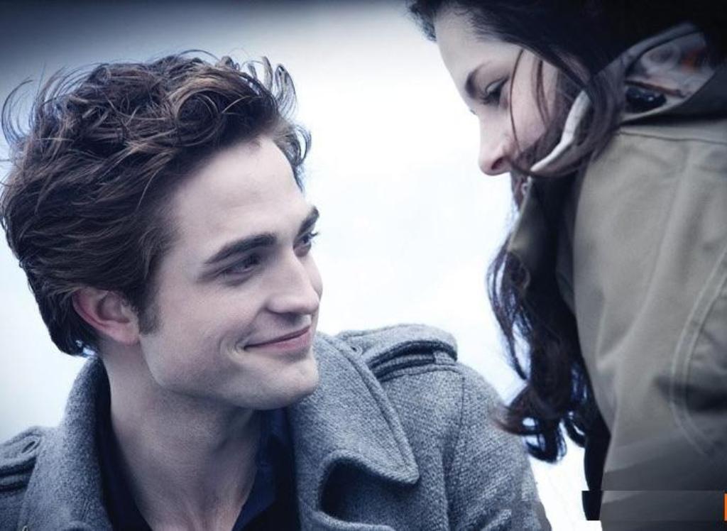 Robert Pattinson Twilight - Robert Pattinson In Twilight Cute , HD Wallpaper & Backgrounds