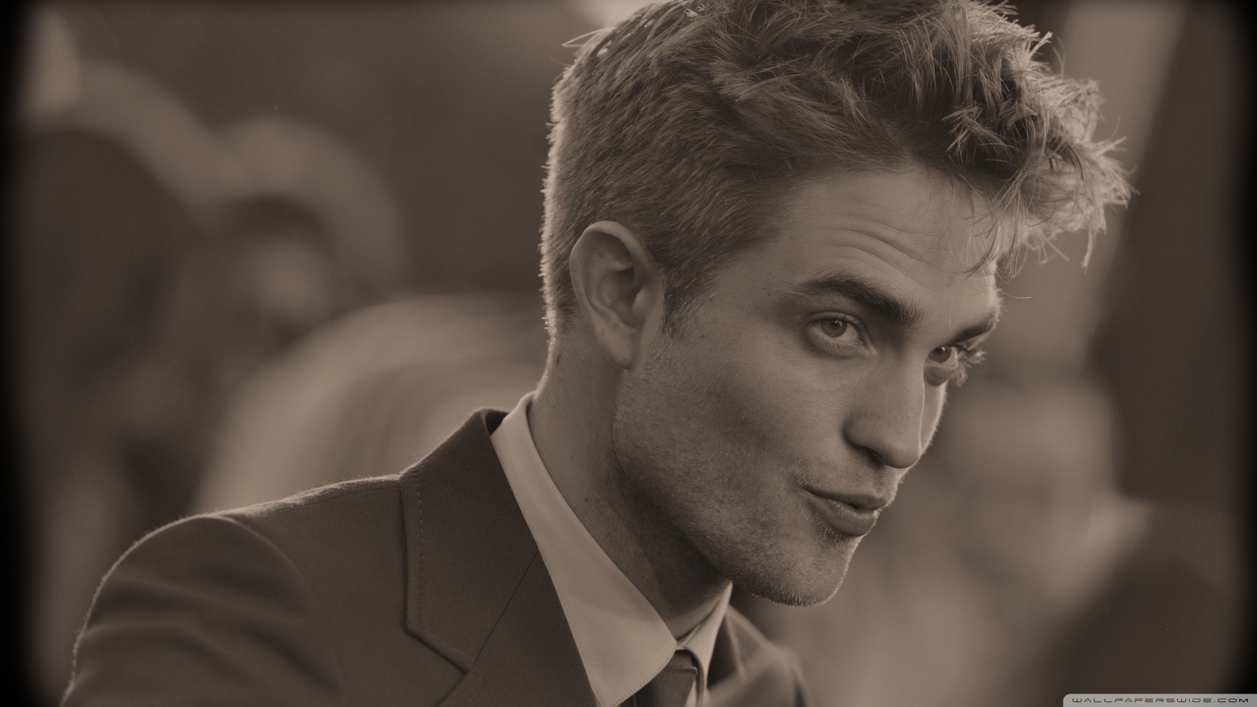 Standard - Robert Pattinson , HD Wallpaper & Backgrounds