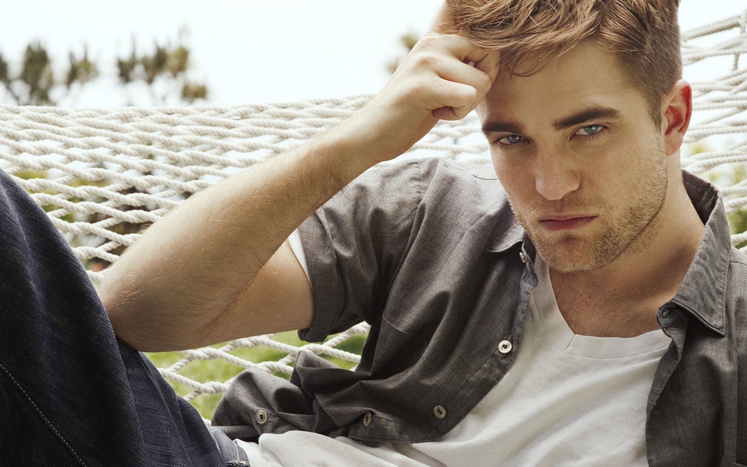 Robert Pattinson 2014 Wallpaper - Don T Vampires Show Up , HD Wallpaper & Backgrounds