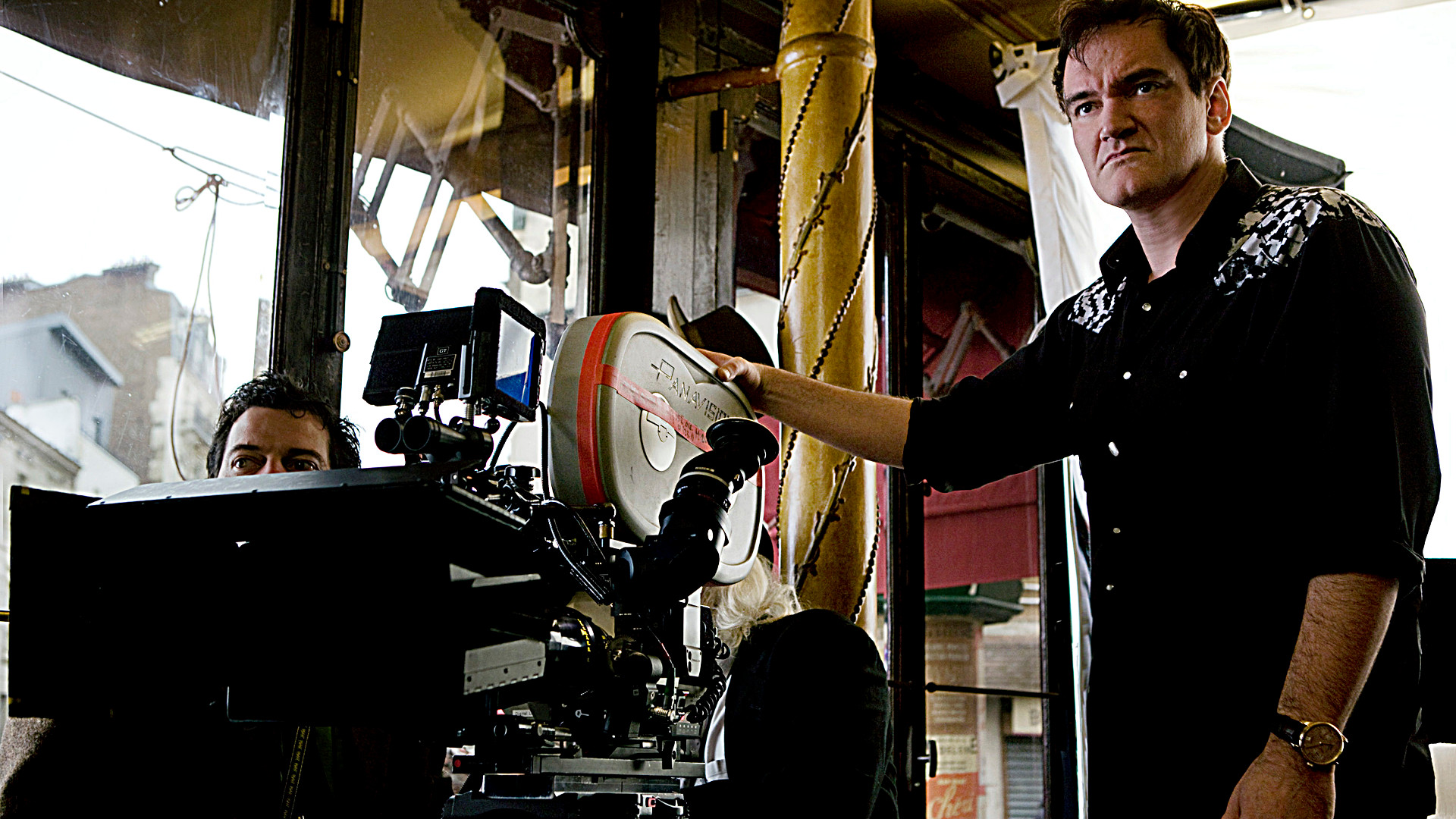 The Six Best Cinemas To Watch Tarantino's 'the Hateful - Inglourious Basterds Quentin Tarantino , HD Wallpaper & Backgrounds
