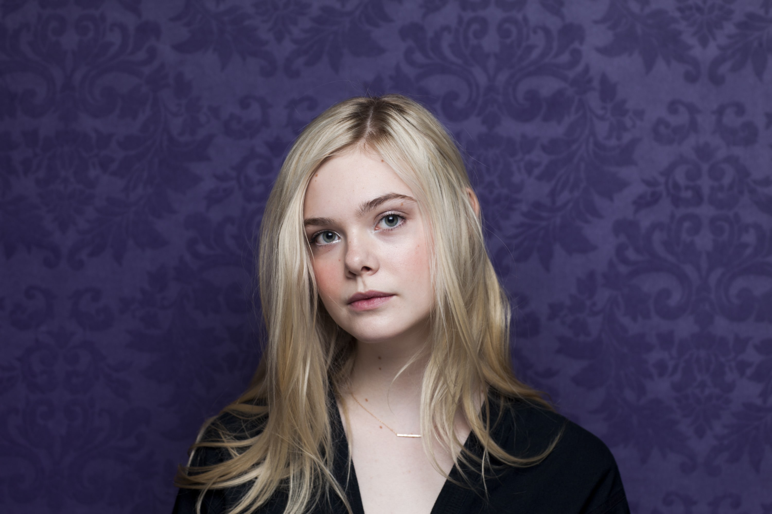 Elle Fanning Pictures Elle Fanning Hq Wallpapers - Elle Fanning 20th Century Women , HD Wallpaper & Backgrounds