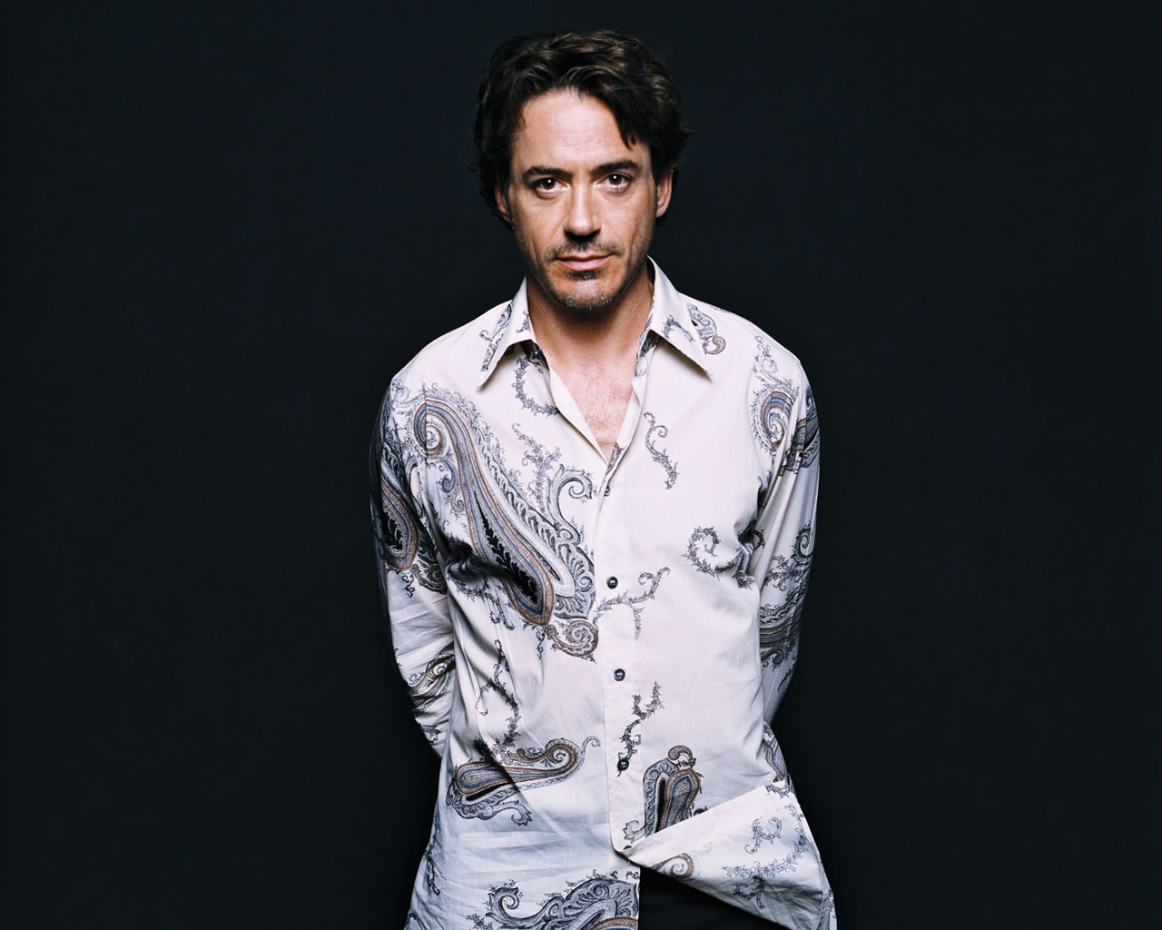 Robert Downey Jr Wallpaper - Robert Downey Jr Hd , HD Wallpaper & Backgrounds