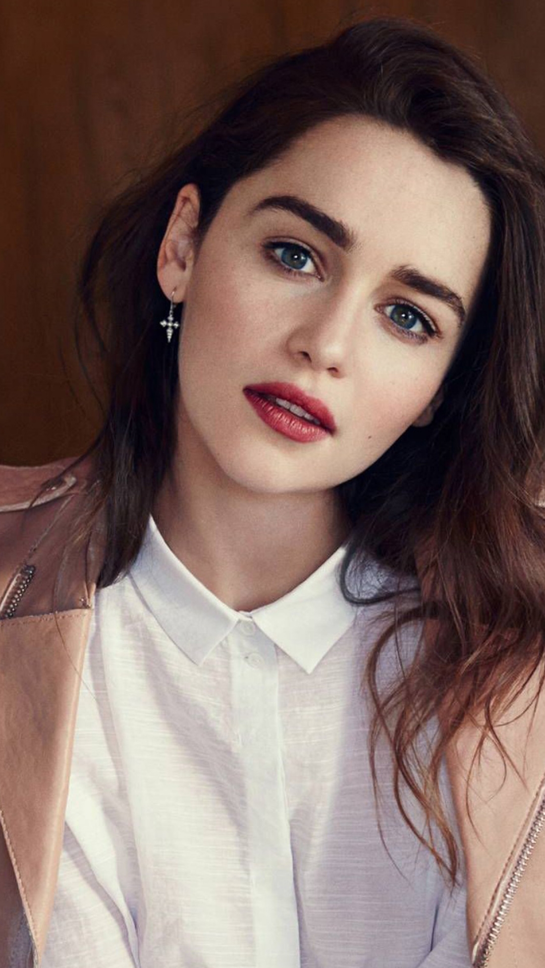 Mobiles Hd Resolutions - Emilia Clarke Hd Lockscreen , HD Wallpaper & Backgrounds