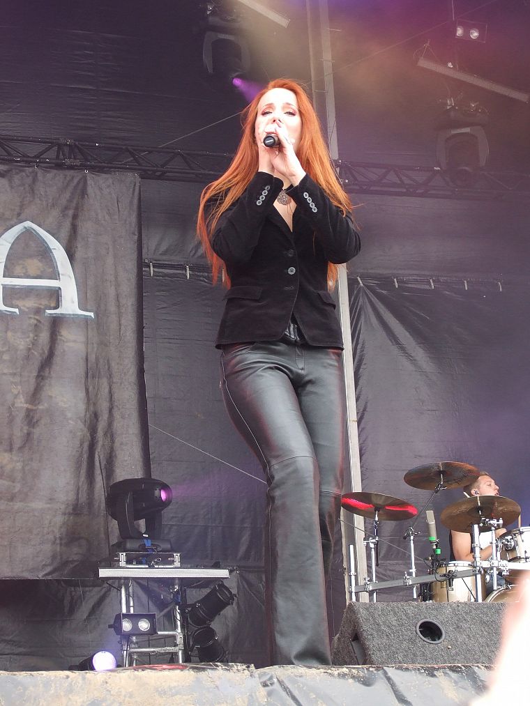 Epica, Simone Simons - Epica Simone Simons , HD Wallpaper & Backgrounds