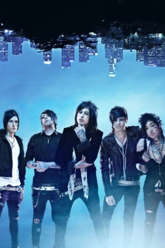 Falling In Reverse Iphone Wallpaper - Falling In Reverse 2011 , HD Wallpaper & Backgrounds