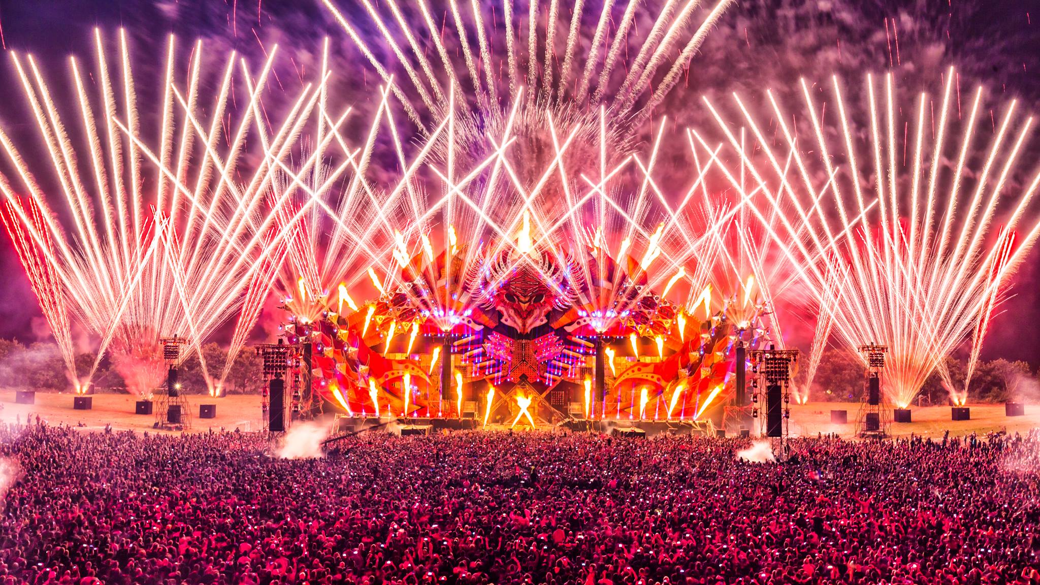 1's Mind-blowing Closing Ritual For Their 2018 Festival - Defqon 1 2018 Endshow , HD Wallpaper & Backgrounds
