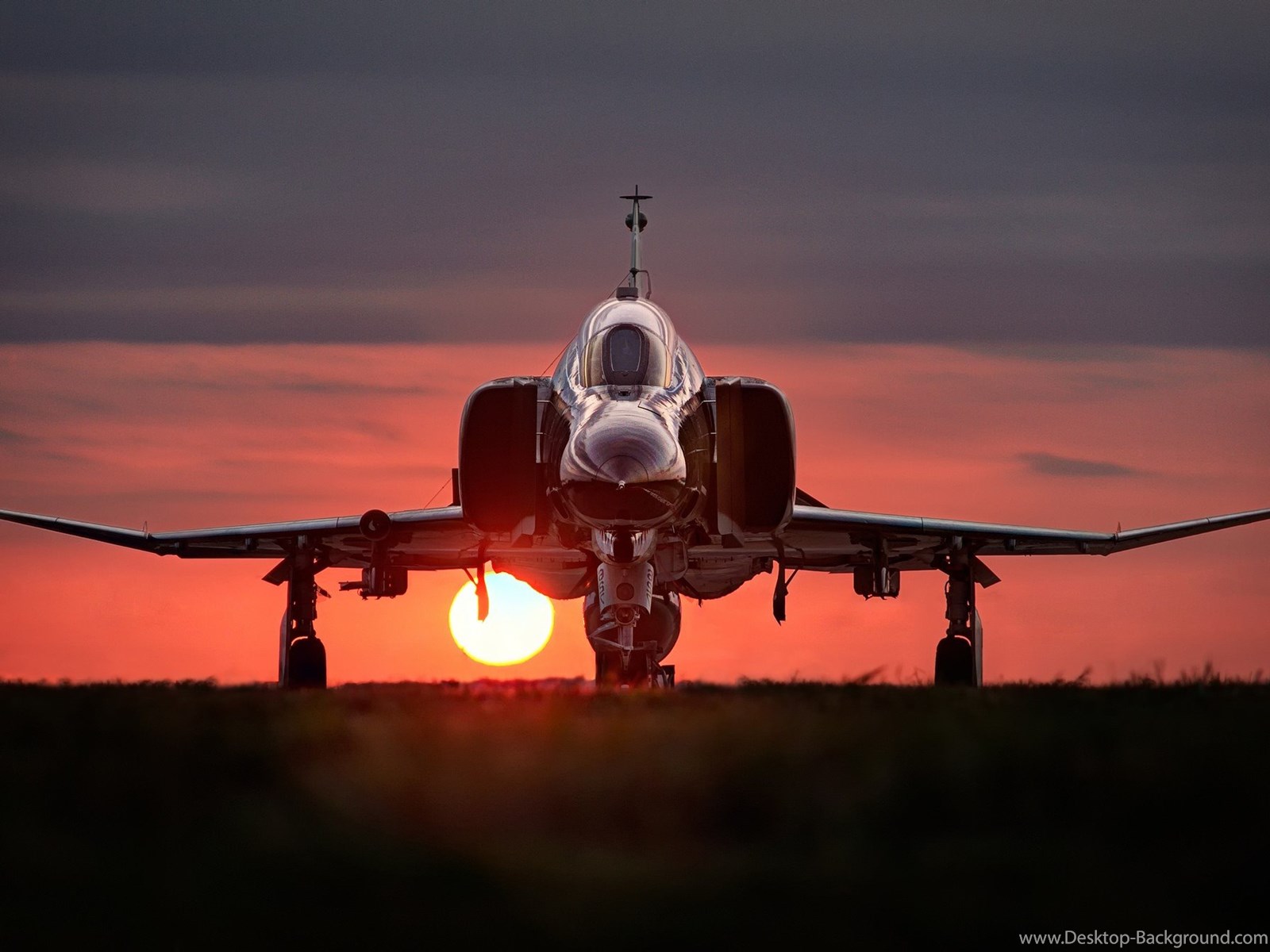 Fullscreen - Fighter Jet Wallpaper Sunset , HD Wallpaper & Backgrounds