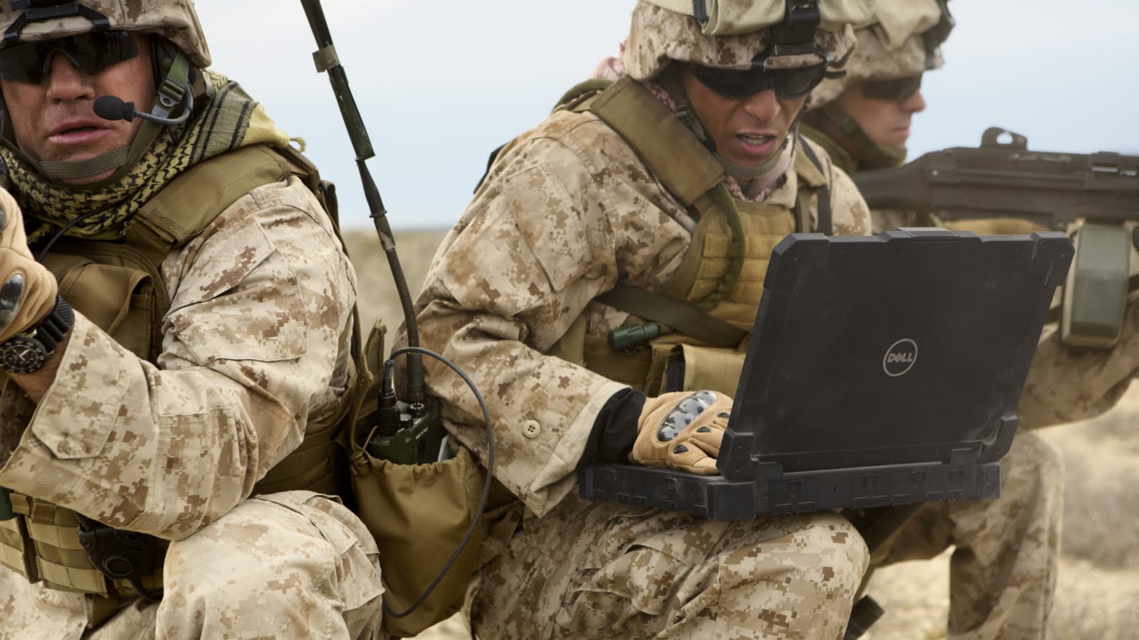 Latest Generation Of Rugged Laptops For Soldiers To - Dell Latitude 14 Rugged Extreme 7414 , HD Wallpaper & Backgrounds
