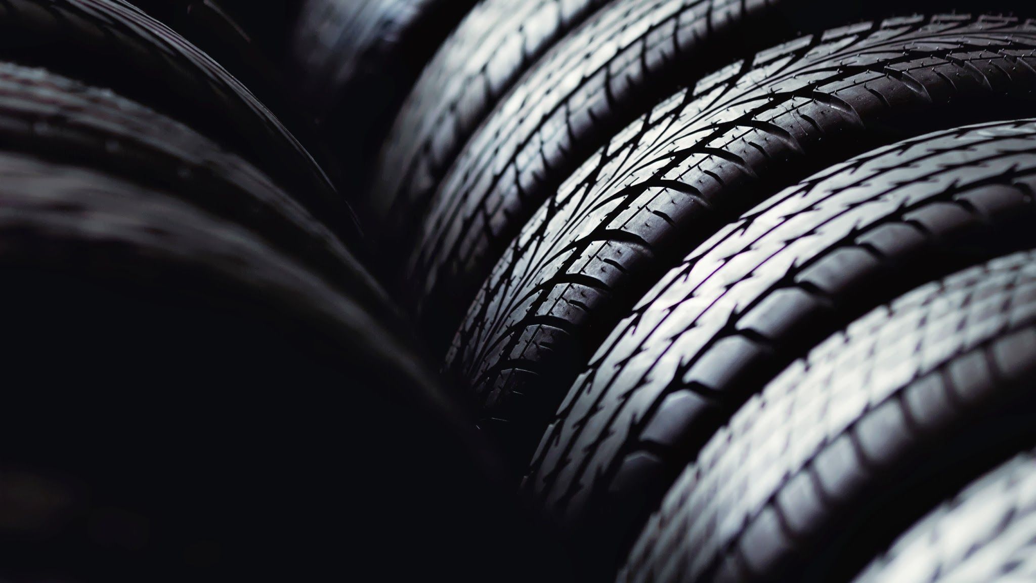 Car Tire (1050595) HD Wallpaper & Backgrounds Download