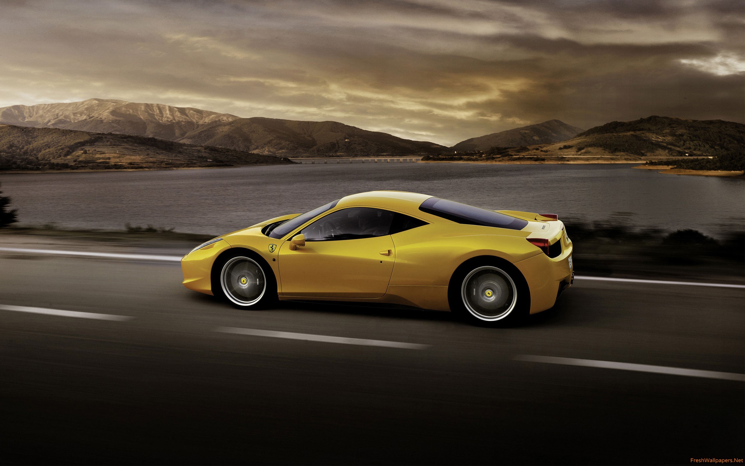 2014 Ferrari 458 Italia Wallpaper - 458 Italia , HD Wallpaper & Backgrounds