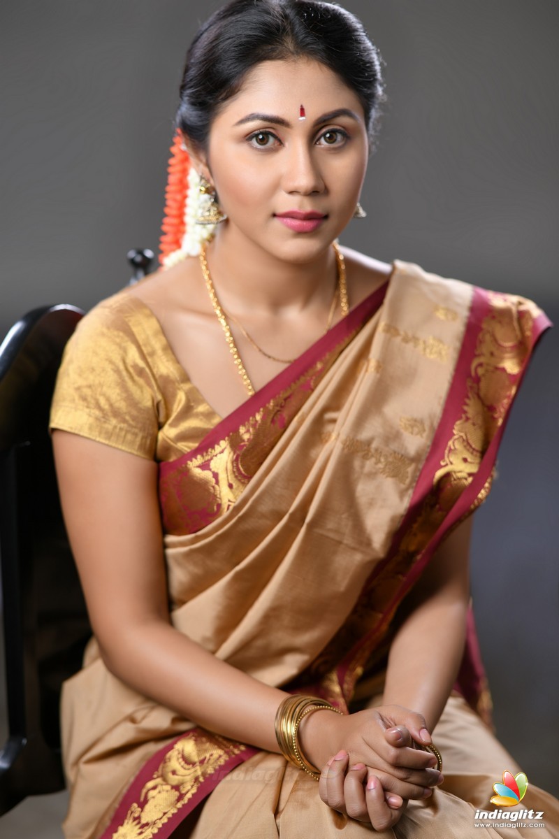 1 / 20 Meghali - Meghali Actress , HD Wallpaper & Backgrounds