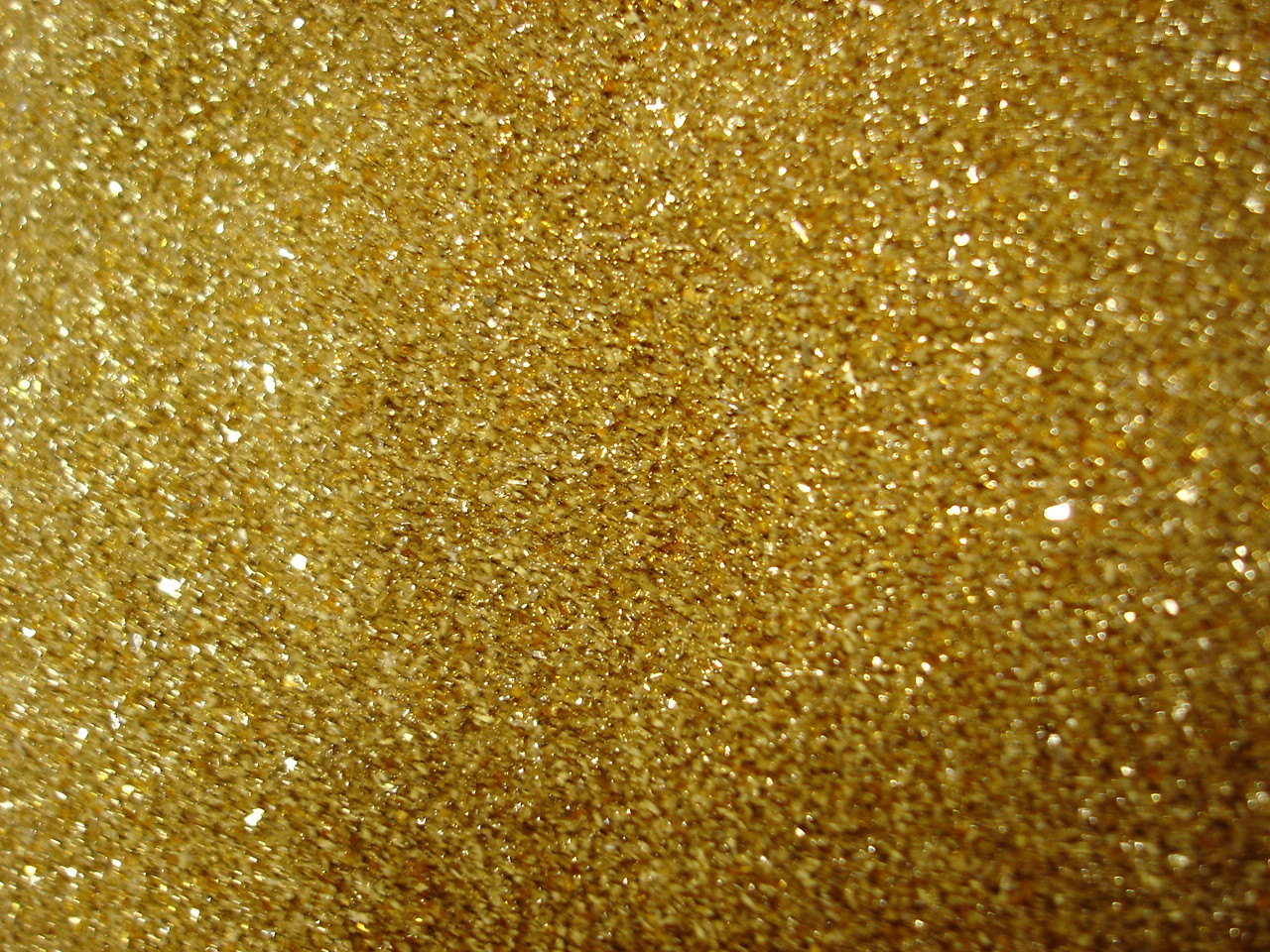 Mobile Compatible Gold Glitter Wallpapers, Priscila - Good Luck Kick Ass , HD Wallpaper & Backgrounds