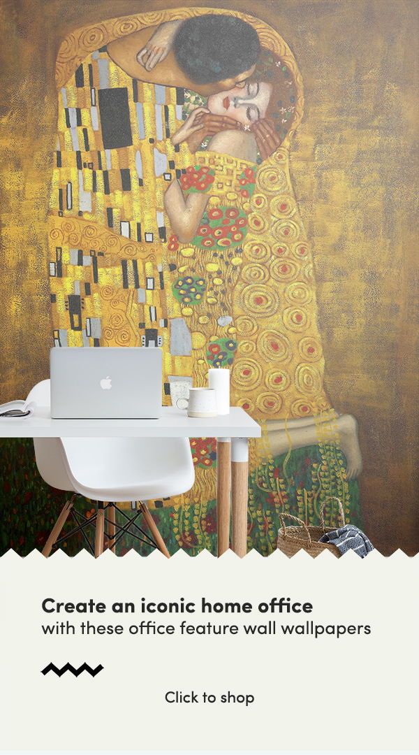 Install An Iconic Feature Wallpaper In Your Home Office - Klimt's The Kiss , HD Wallpaper & Backgrounds