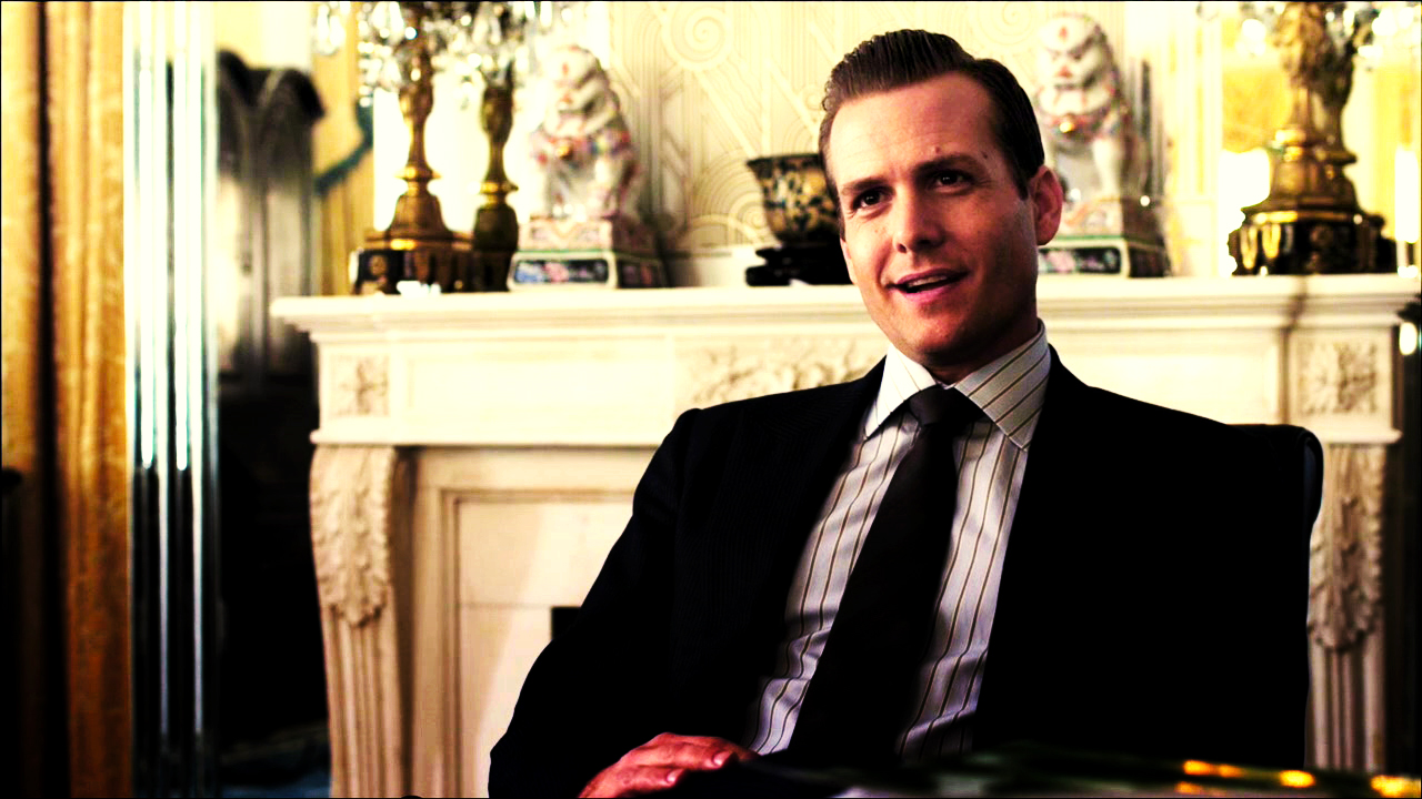Mini Style Guide To Suits' Harvey Specter - Harvey Specter Striped Shirt , HD Wallpaper & Backgrounds