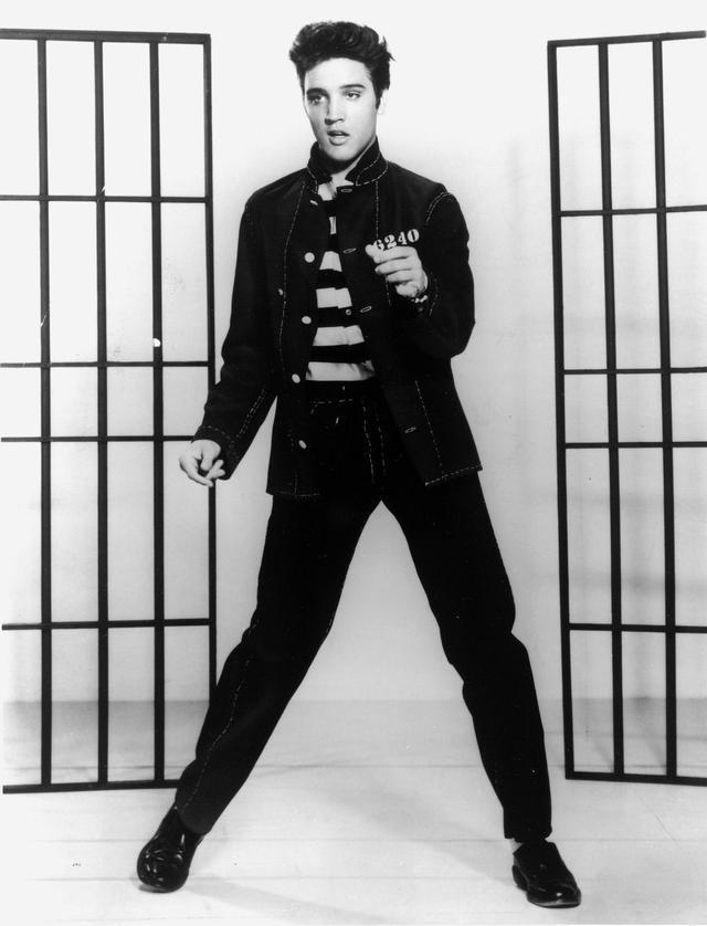 Golden Oldies Images Elvis Hd Wallpaper And Background - Elvis Presley Jailhouse Rock , HD Wallpaper & Backgrounds