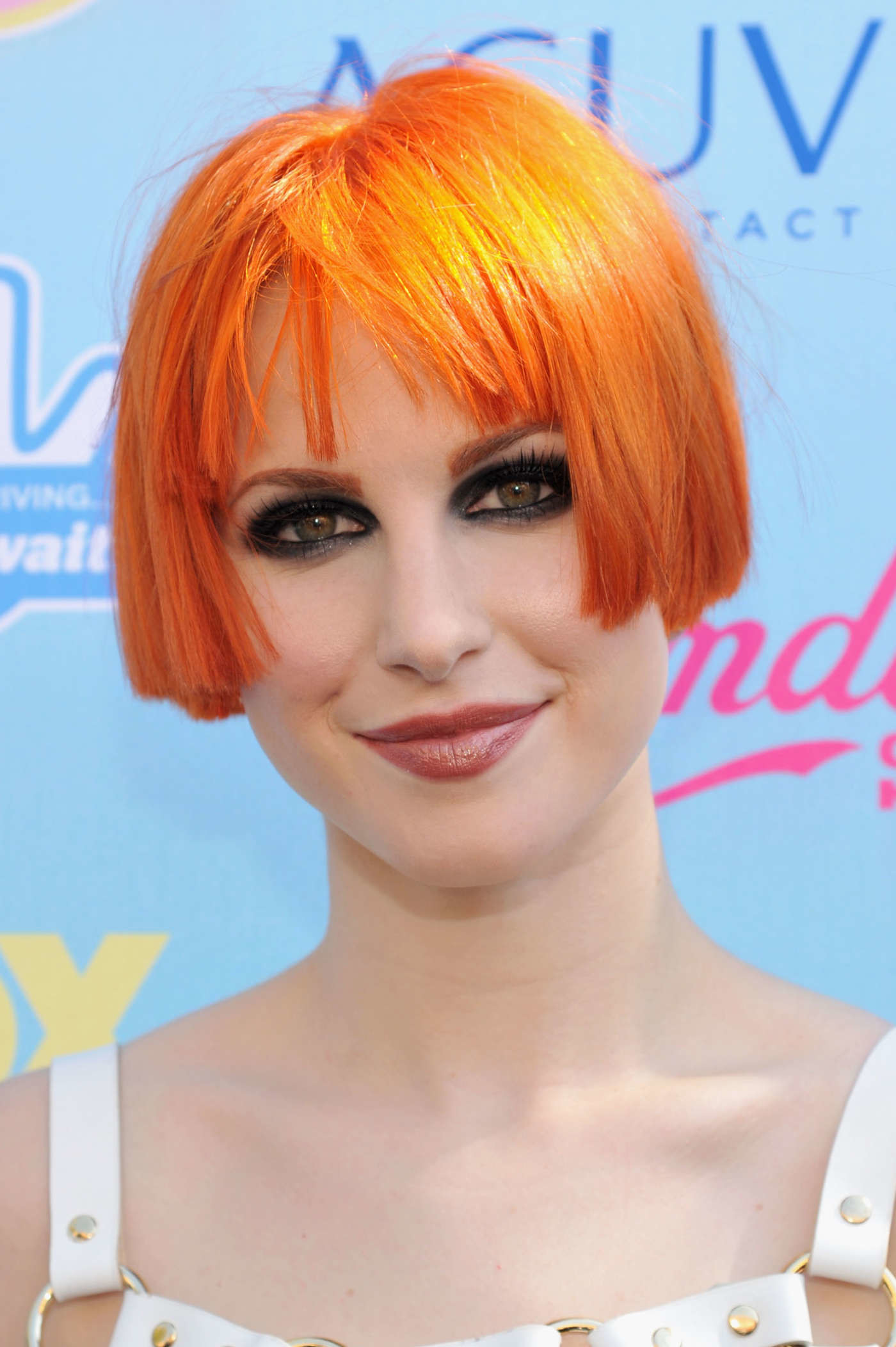 Hayley Williams 2013 Wallpaper Hd Fandoms Pinterest - Hayley Williams Pixie Cut , HD Wallpaper & Backgrounds