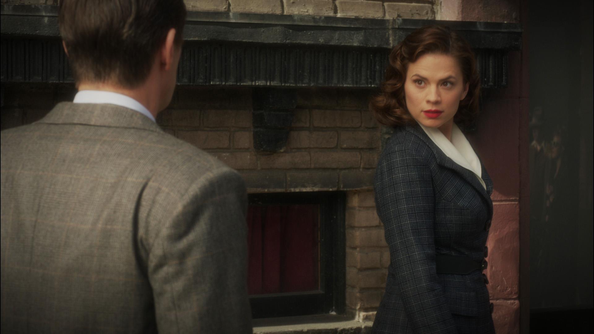A Sin To Err Agent Carter - Standing , HD Wallpaper & Backgrounds