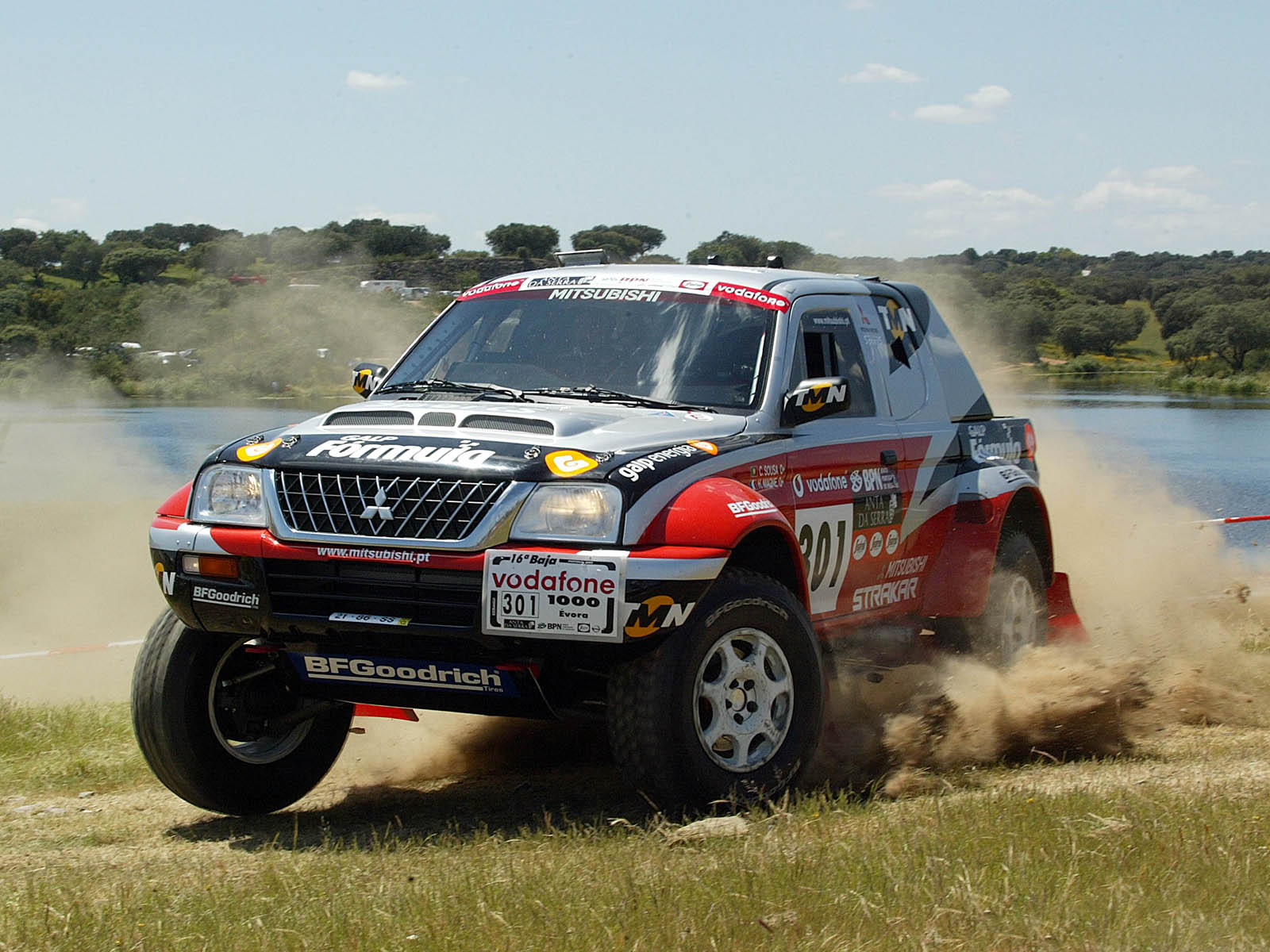 Mitsubishi Pajero , HD Wallpaper & Backgrounds