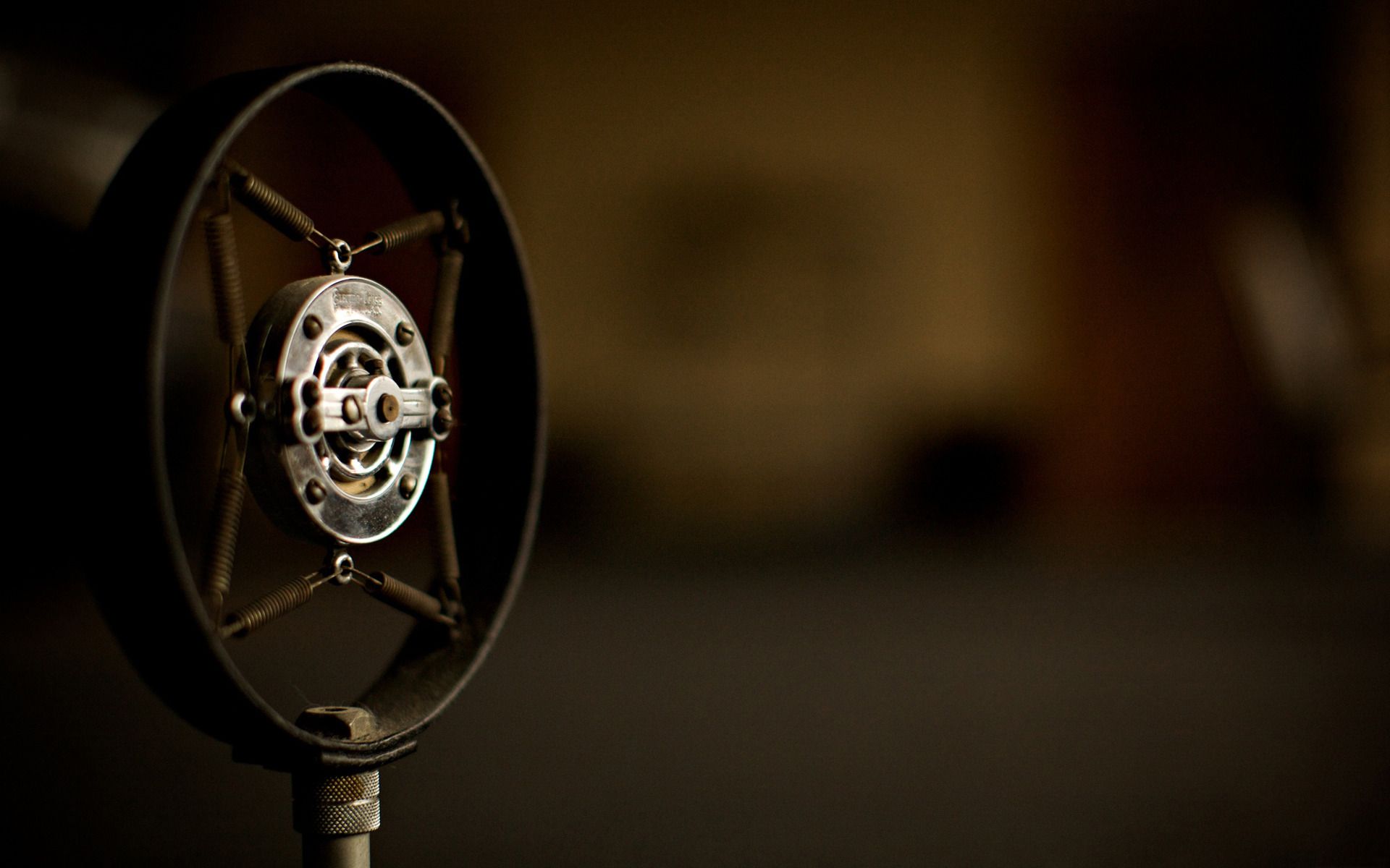 Vintage Microphone , HD Wallpaper & Backgrounds