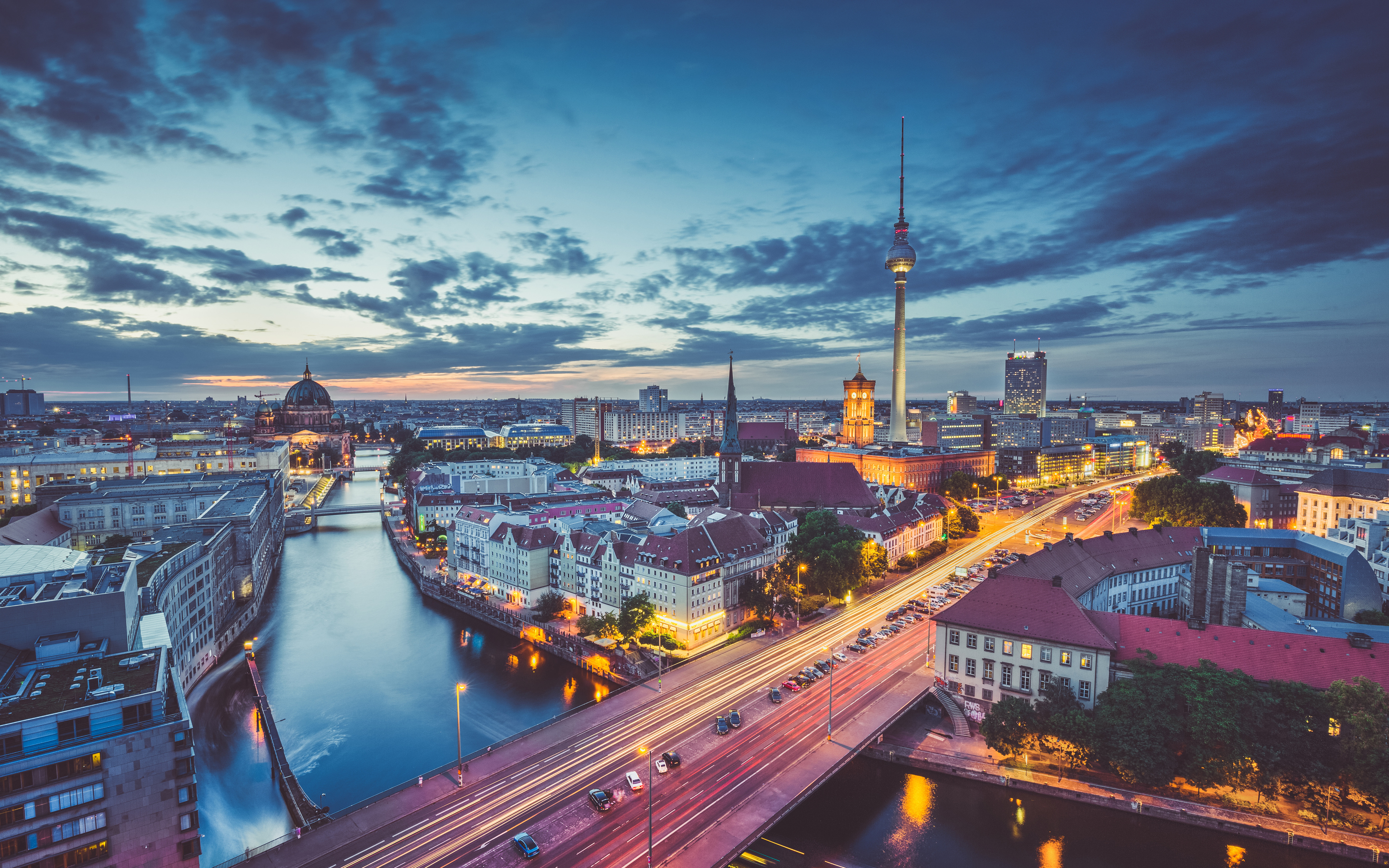 Berlin Capital Of Germany 5k Ze - Best Photos Of Berlin , HD Wallpaper & Backgrounds